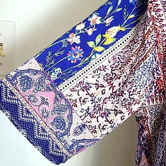 Multicolor Peasant Top in Mixed Designs, Blues, Pink, Size XXL, NWOT - Picture 4 of 7